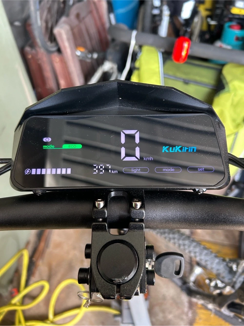 Kukirin G4