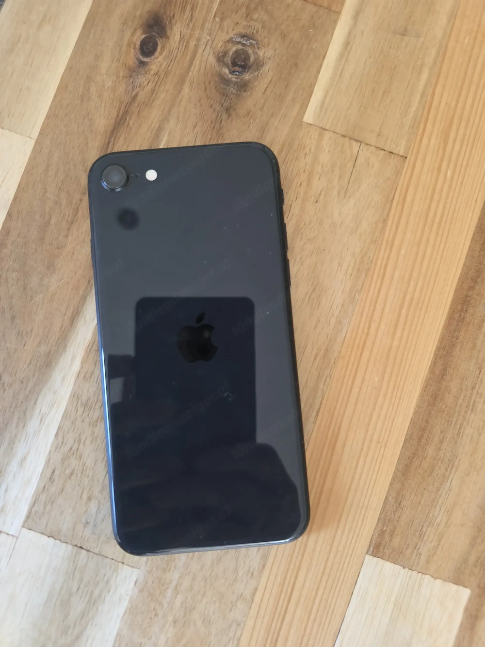 iPhone SE 2020 | 64 GB | Sehr guter Zustand | 85% Akku | 
