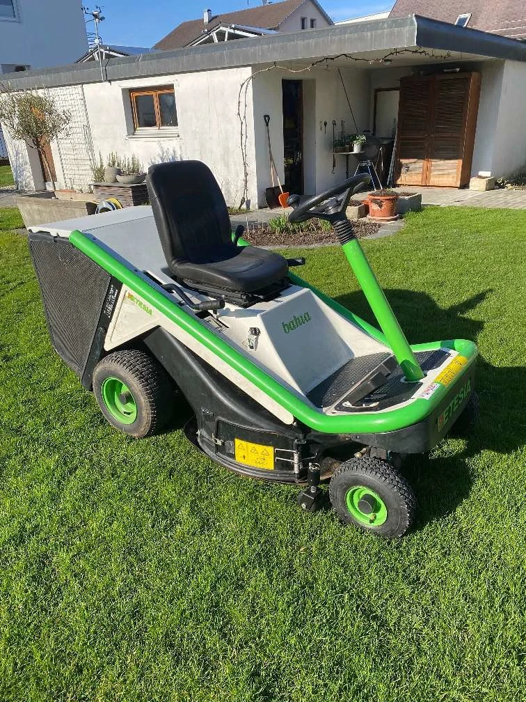 Etesia Bahia Aufsitzmäher