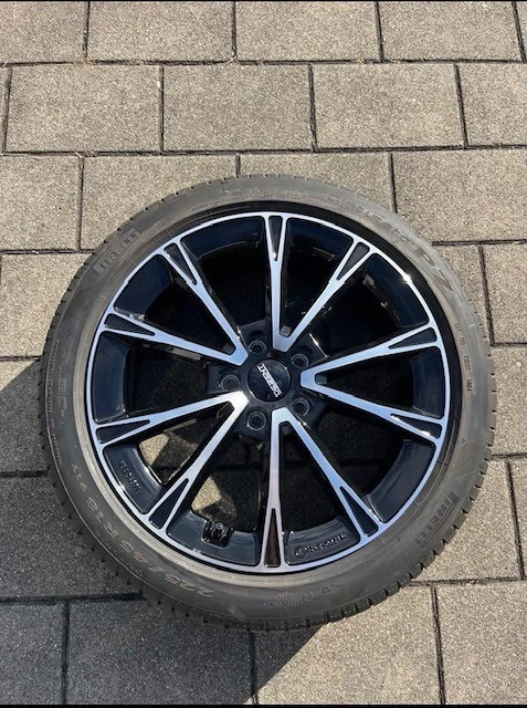 18 Zoll Dezent AR Alufelgen + Pirelli Cinturato P7 Sommerreifen   wie neu!