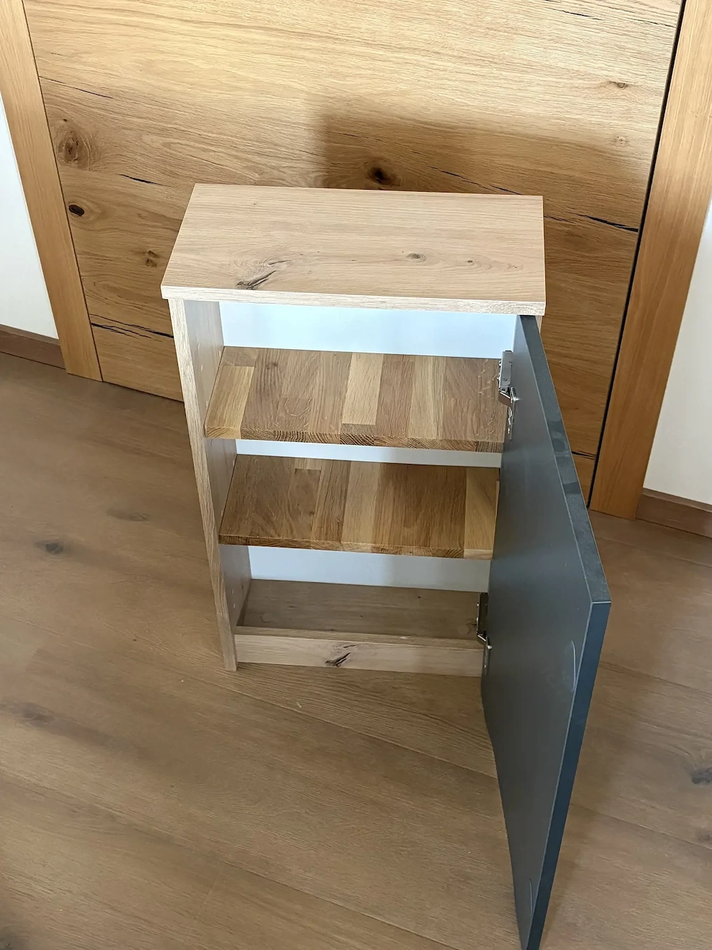 Hängeschrank