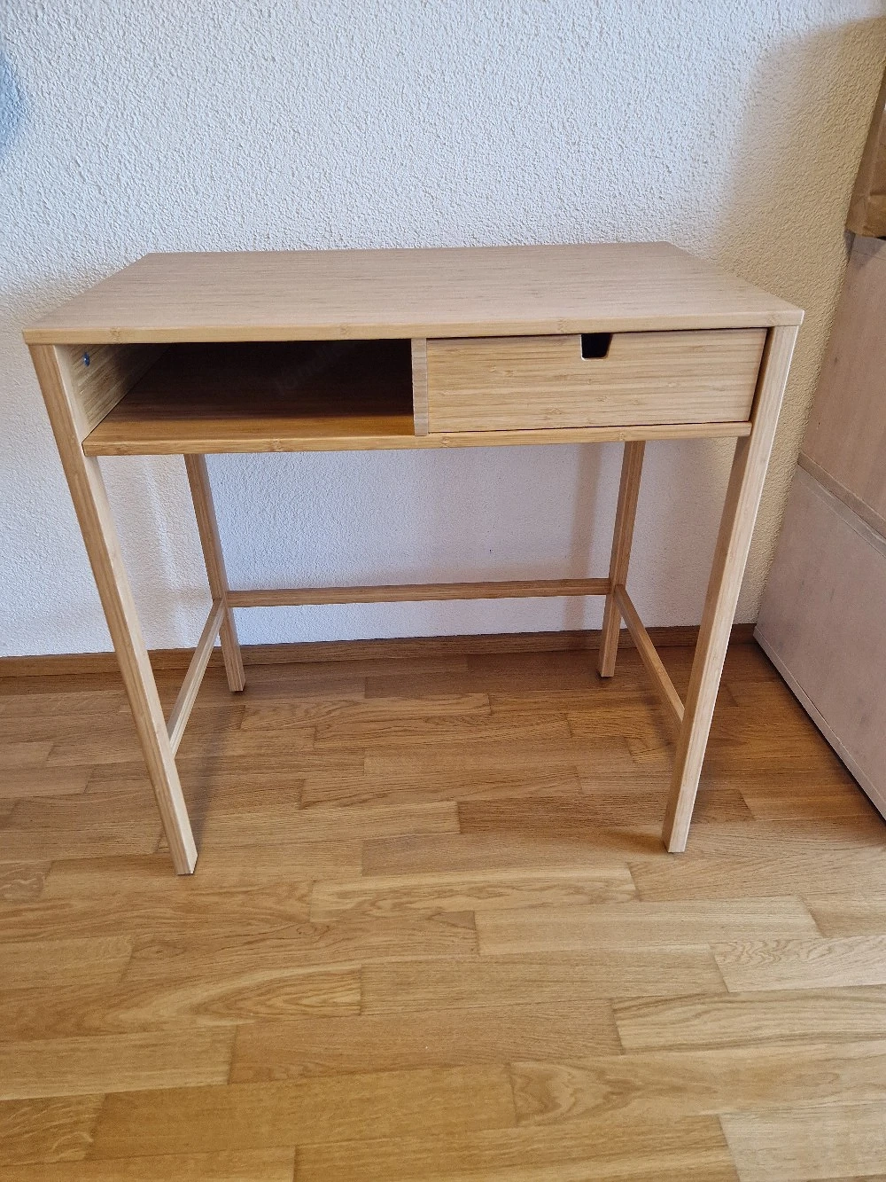 Schminktisch ohne Spiegel