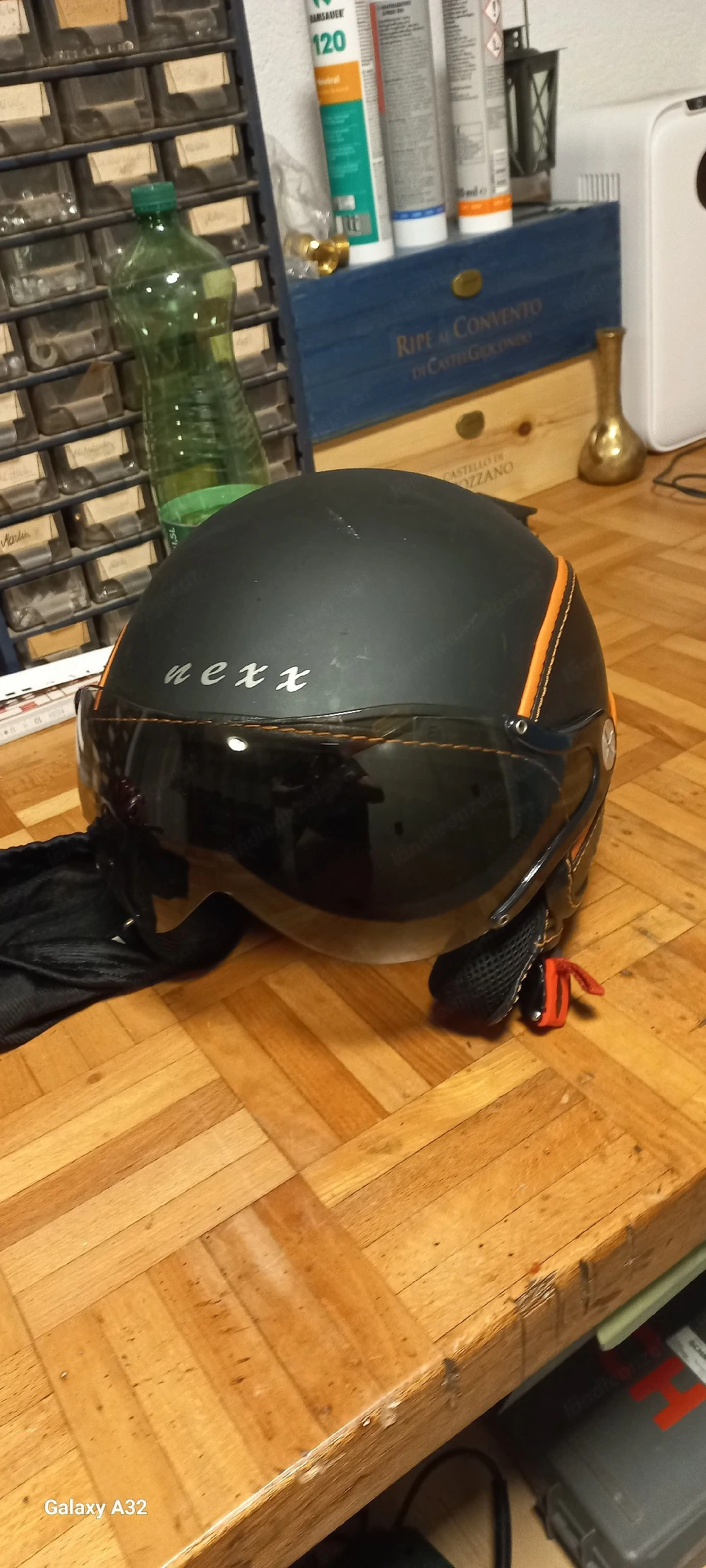 Sturzhelm schwarz