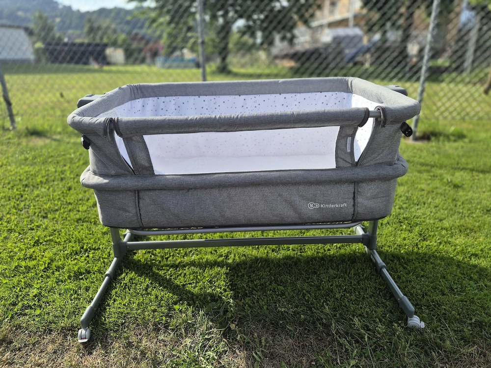 NEU & UNGENUTZT: Kinderkraft Beistellbett inkl. Matratze Grau