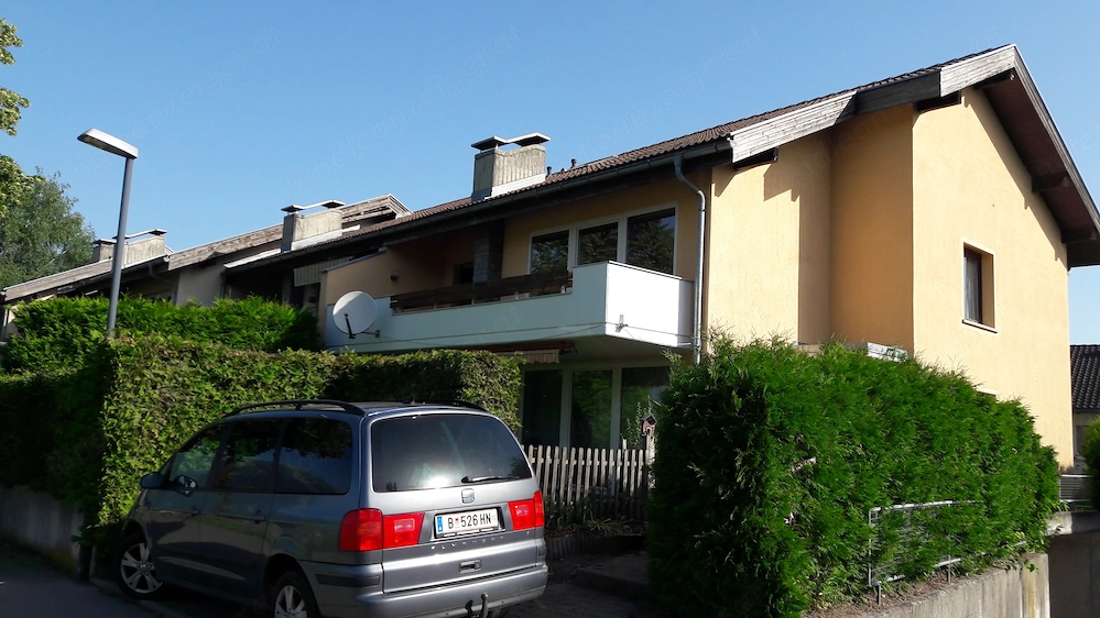 3 Zimmer Wohnung in Eckreihenhaus mit Garten und Terrasse Grenznah in Nofels