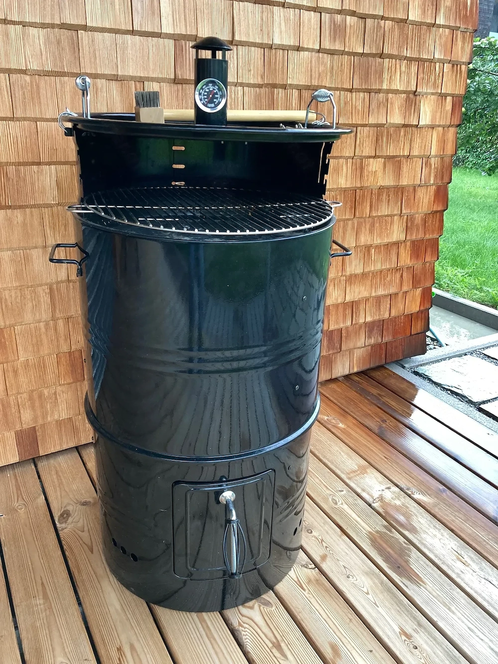Verkaufe Grilltonne   Räuchertonne 