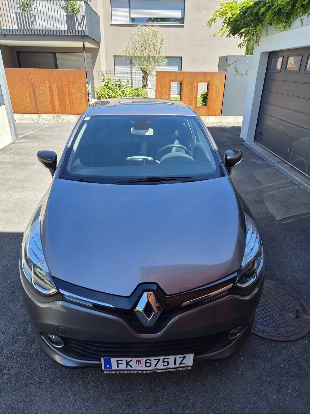 Renault Clio 4 Frisch Vohrgeführt