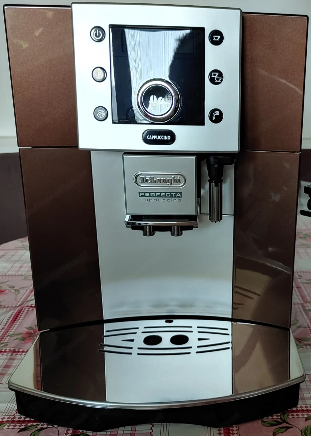 Verkaufe Kaffeemaschine De Longhi ESAM 5500 Per fecta