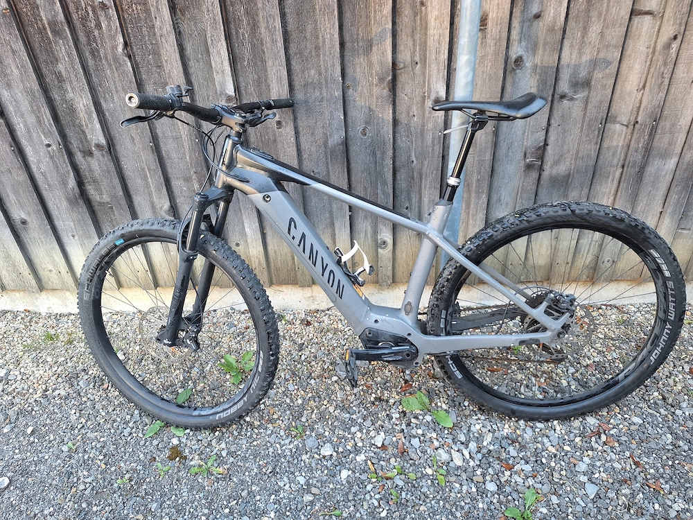 E-mtb Canyon an Bastler als Teilespender