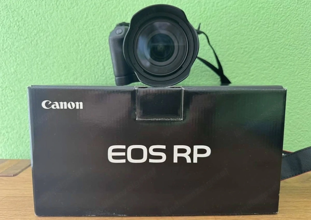 Canon EOS RP Systemkamera inkl. Objektiv