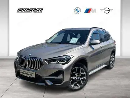 BMW X1 xDrive18d xLine // Head-Up // Sitzheizung // Rückfahrkamera