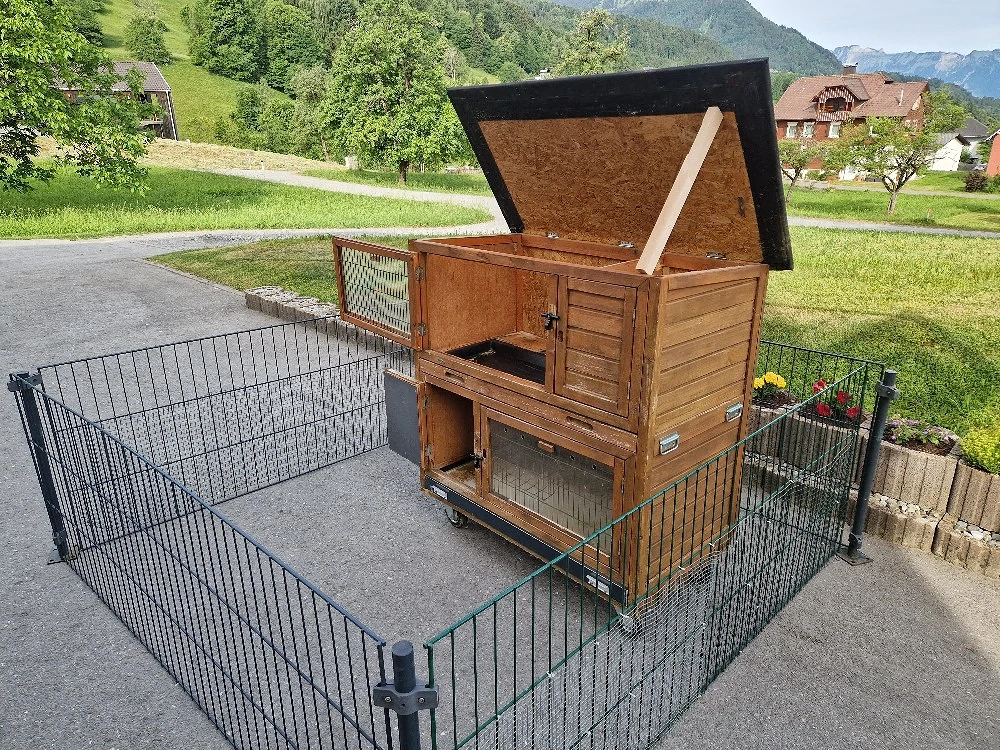 Hasenstall mit Auslauf