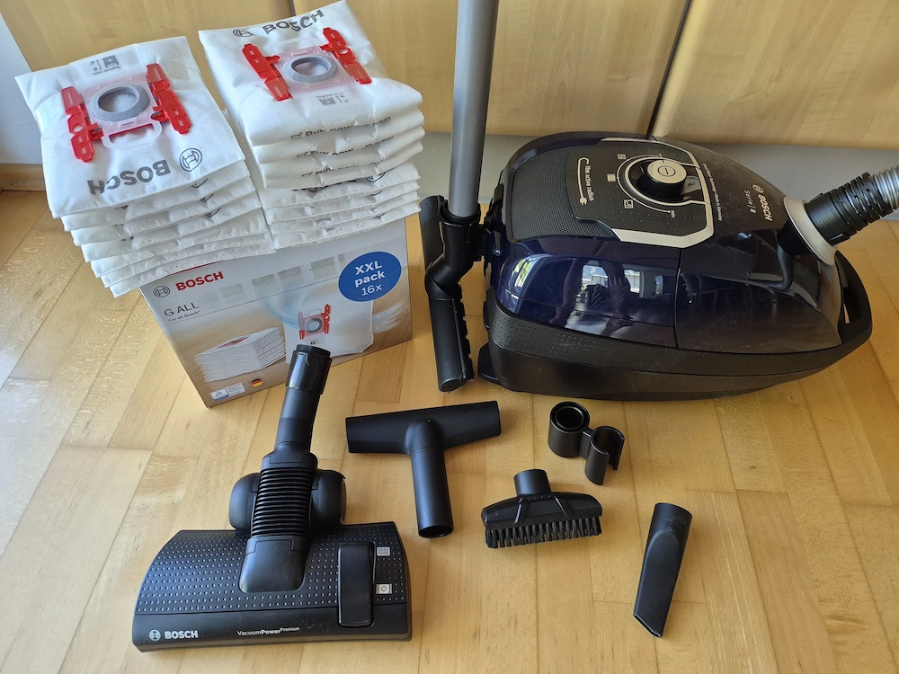 Bosch Staubsauger mit Beutel Serie 8 Bodenstaubsauger