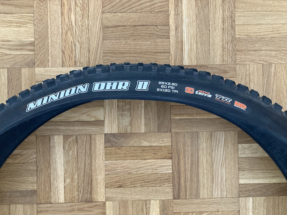 Maxxis Minion DHR II 29x2.30