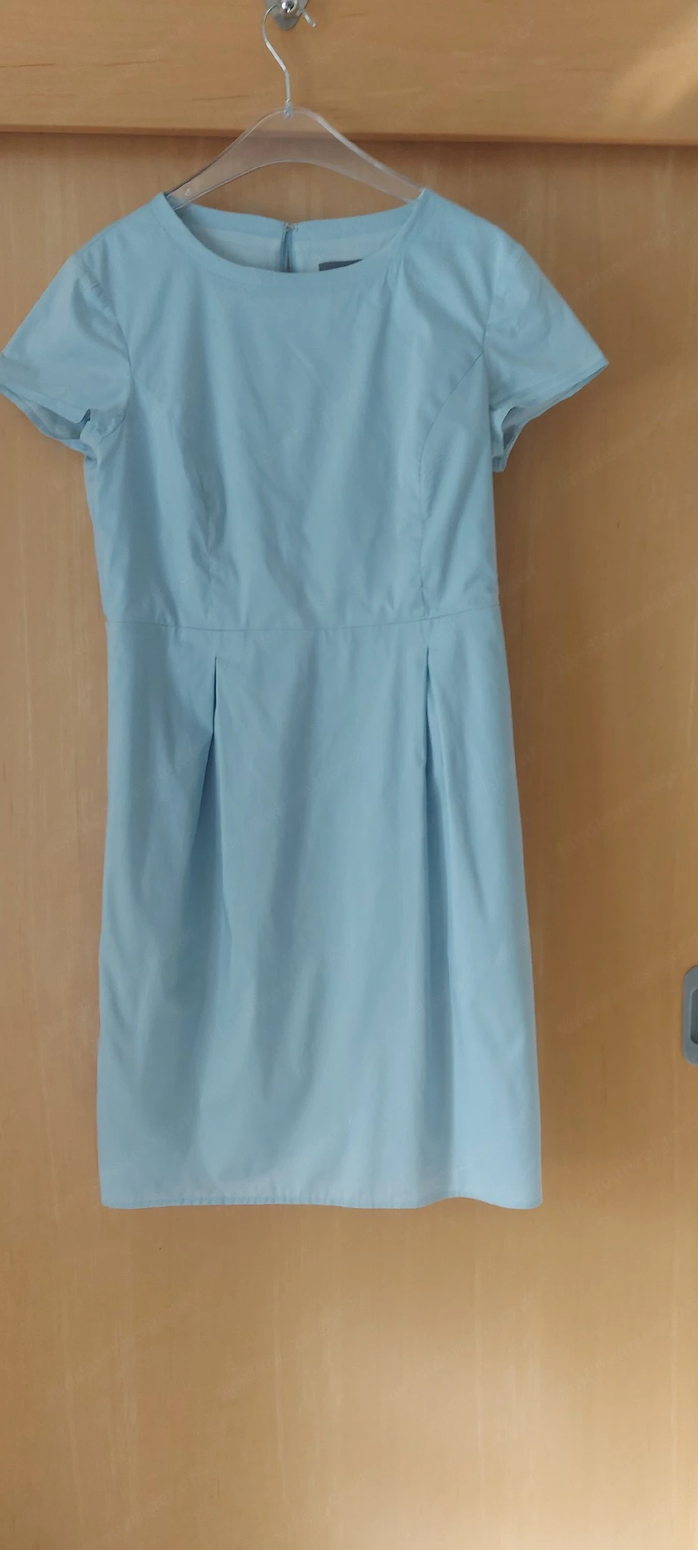 Kurzarmkleid
