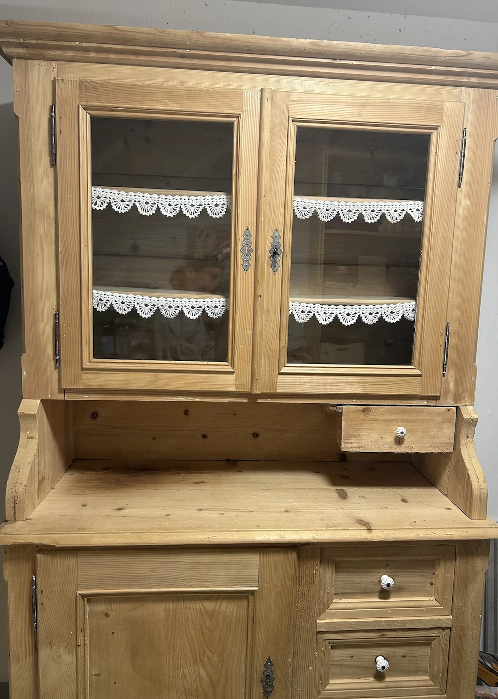 Vollholz Küchenschrank