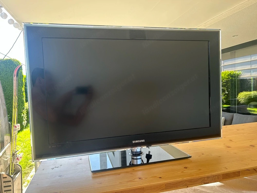 Fernseher TV