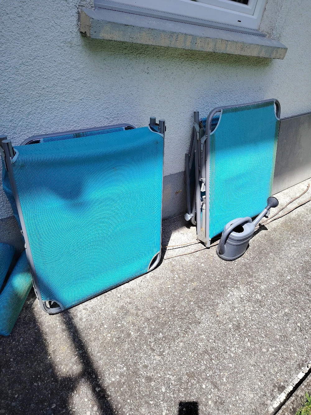 verschenke Liegen x2 Stück