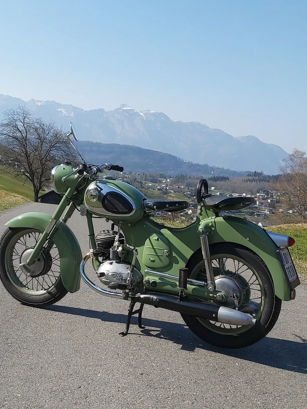 Puch 125 SV Motorrad Grün Oldtimer
