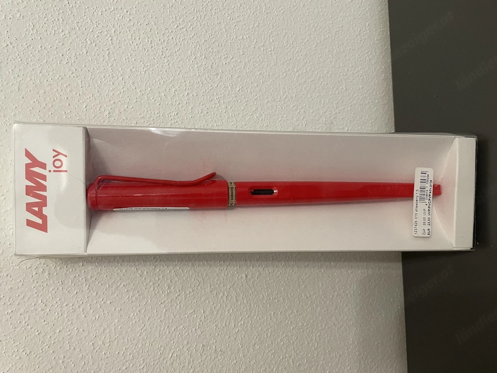 LAMY joy Füllhalter strawberry (Federstärke 1,5)