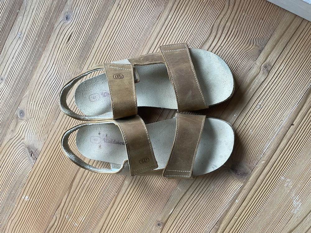 Sandalen Waldviertler neu 