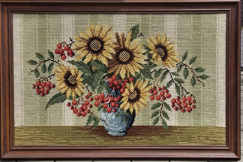 Gesticktes Blumen-Bild