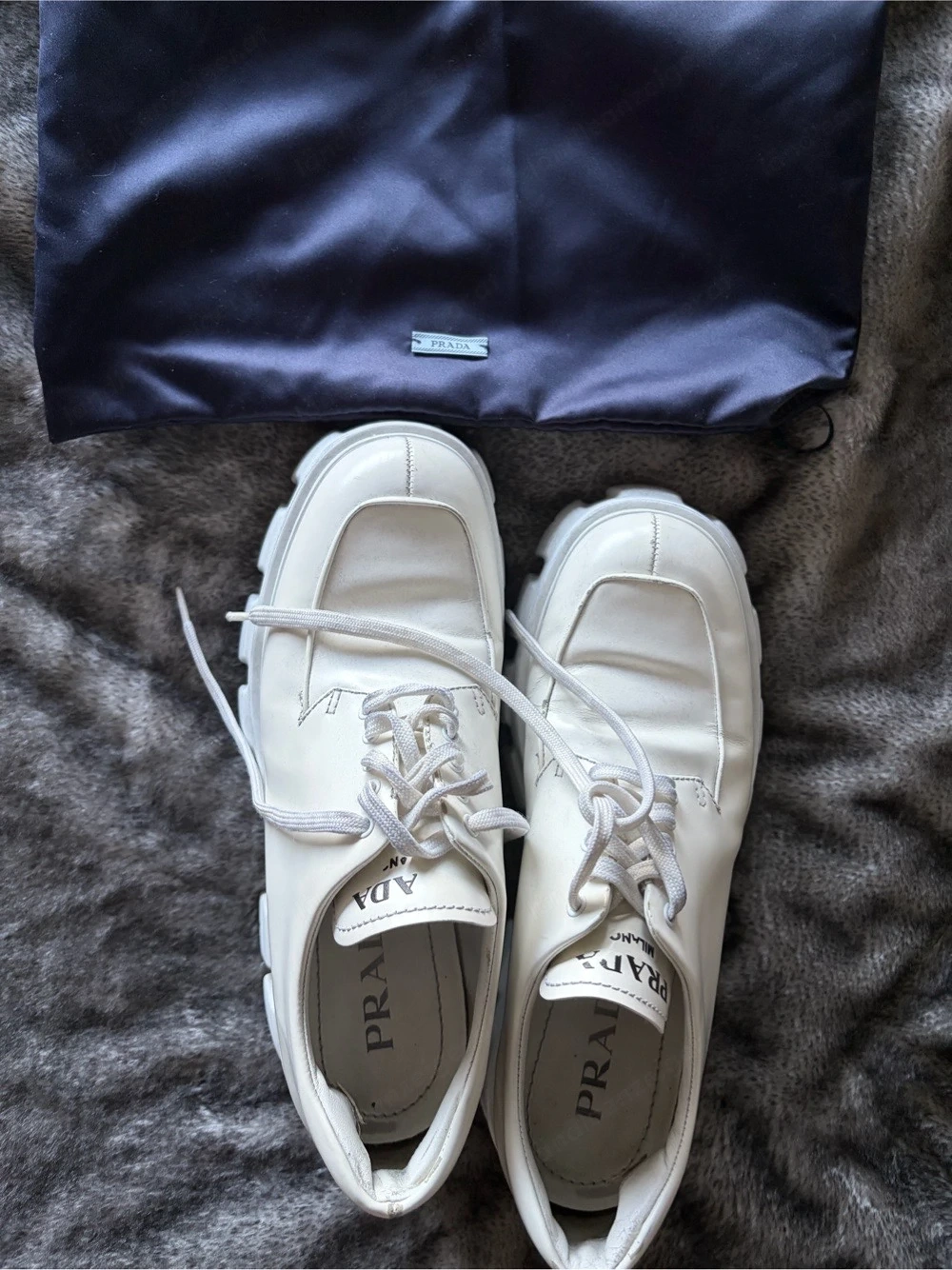 Sneaker - Prada