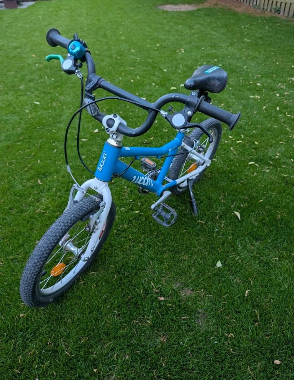 Woom 3 Kinderfahrrad in Blau, gebraucht, guter Zustand