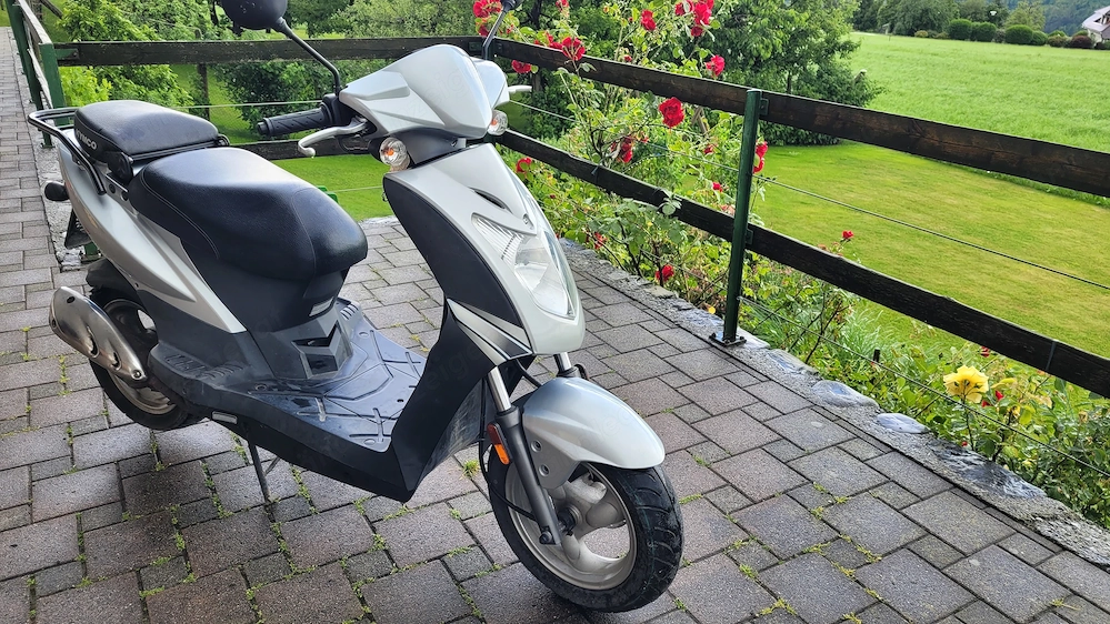 Kymco Agility 50 Moped Roller