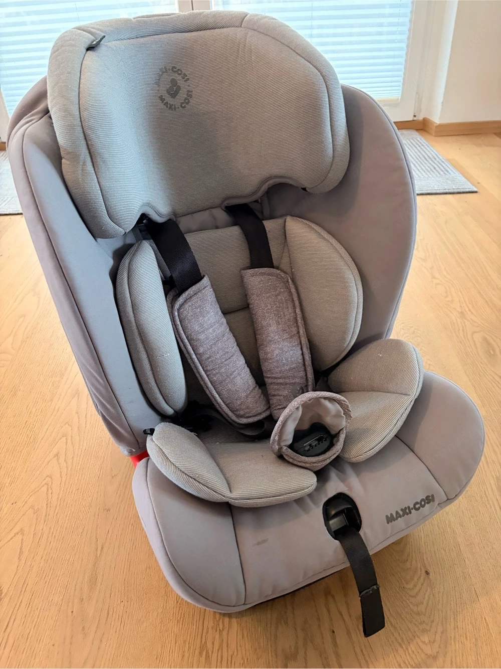 Maxi Cosi Tital Autositz 9-18 kg