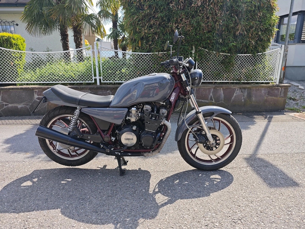Yamaha XJ 650 Cafe Racer