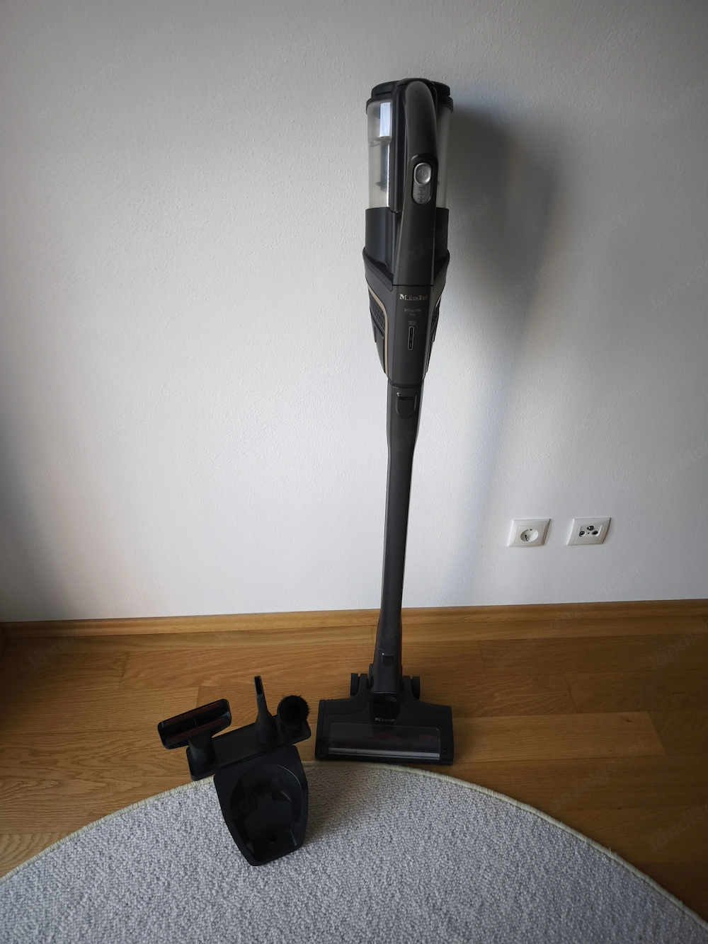 Akku-Staubsauger Miele Triflex HX1 pro inkl. Zubehör
