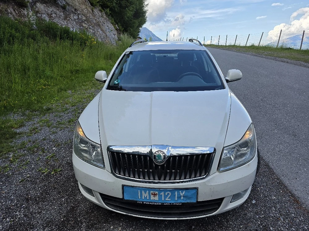 Skoda  Octavia  1.6  Tdi  4 4
