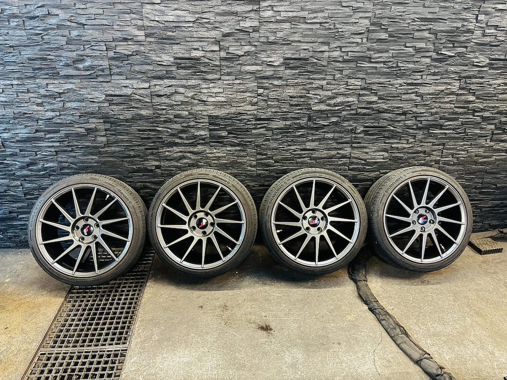 Japan Racing JR22 7,5x18 ET40 5x112 mit Sommerreifen Neuwertig