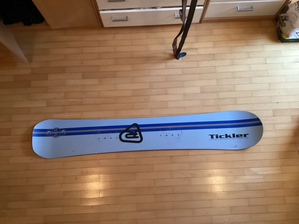 Snowboard 152cm X 72cm 