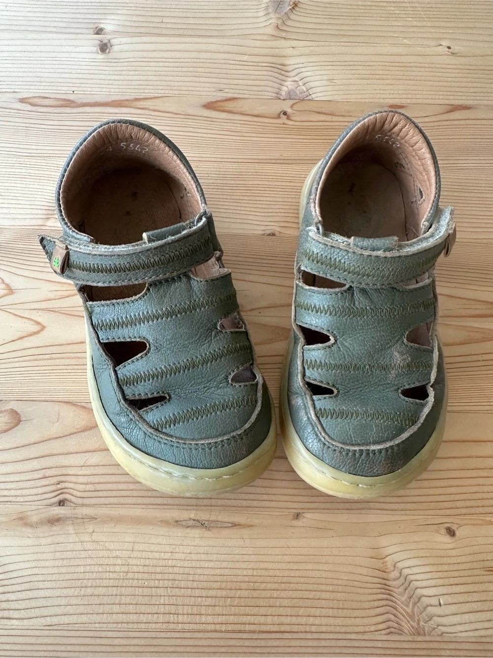Barfußsandalen