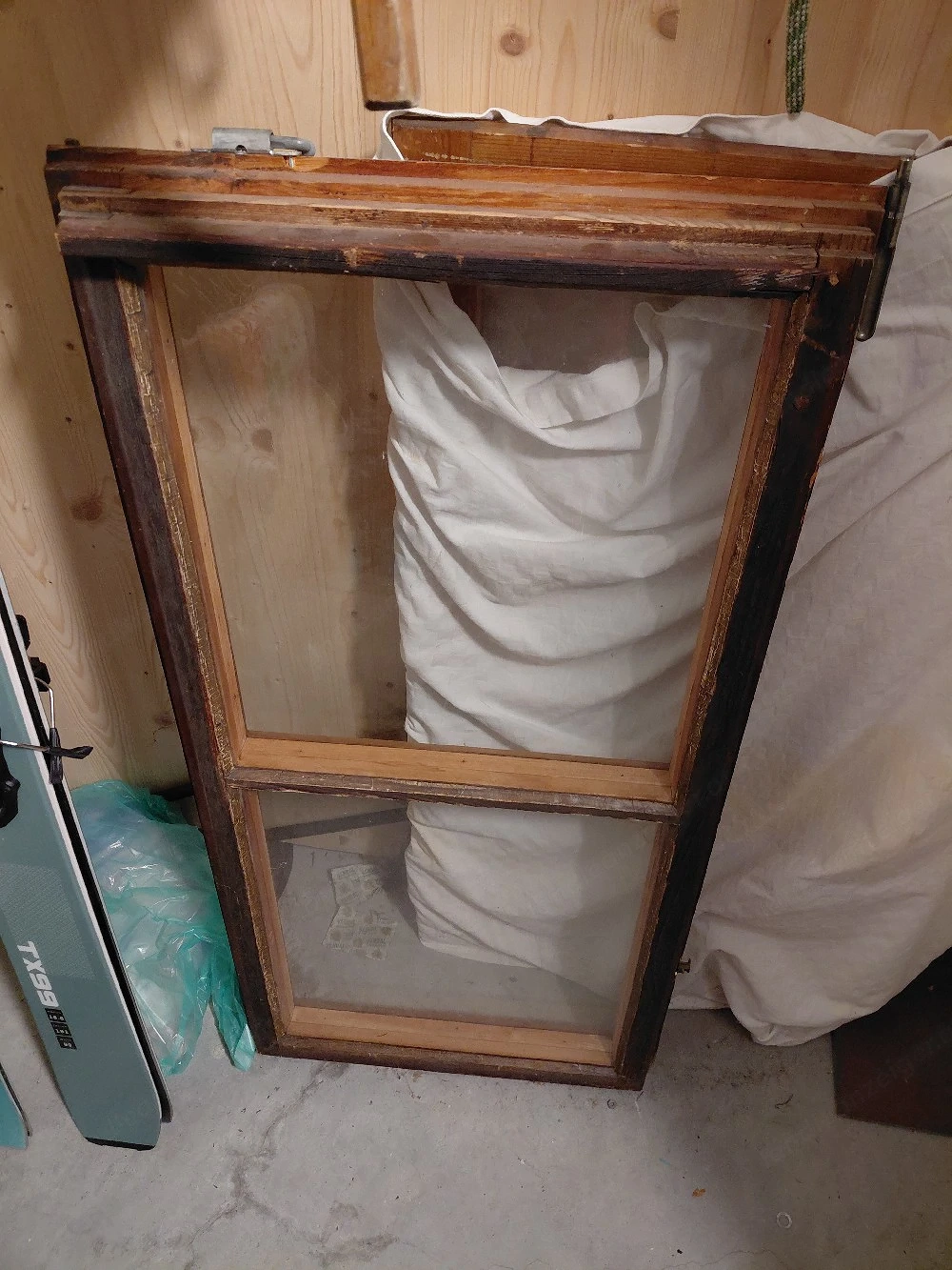 2x Altes Holzfenster Dekko