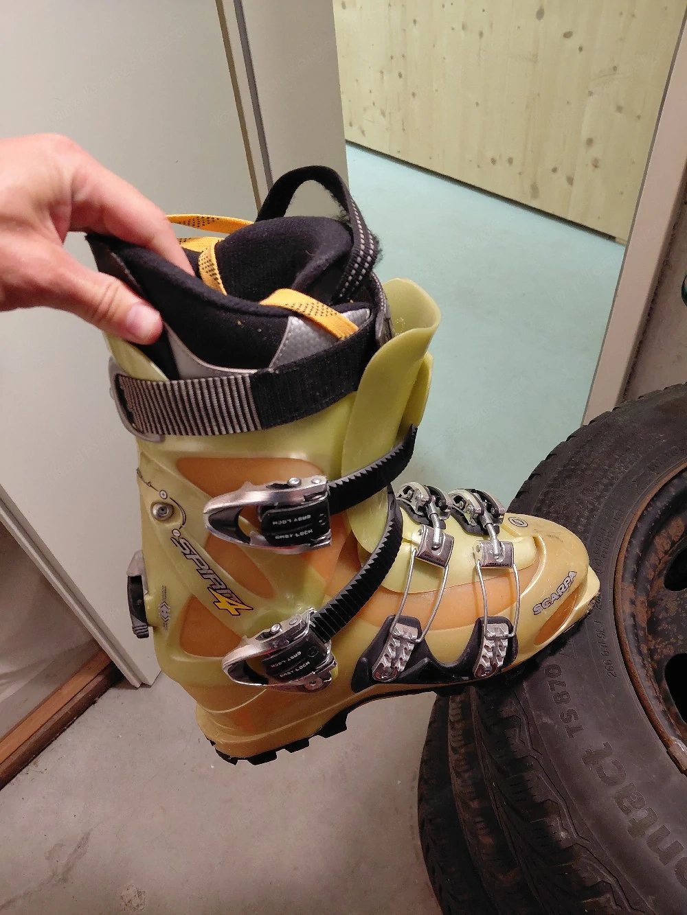 Skischuh Set Tourenskischuh + Normale Skischuhe