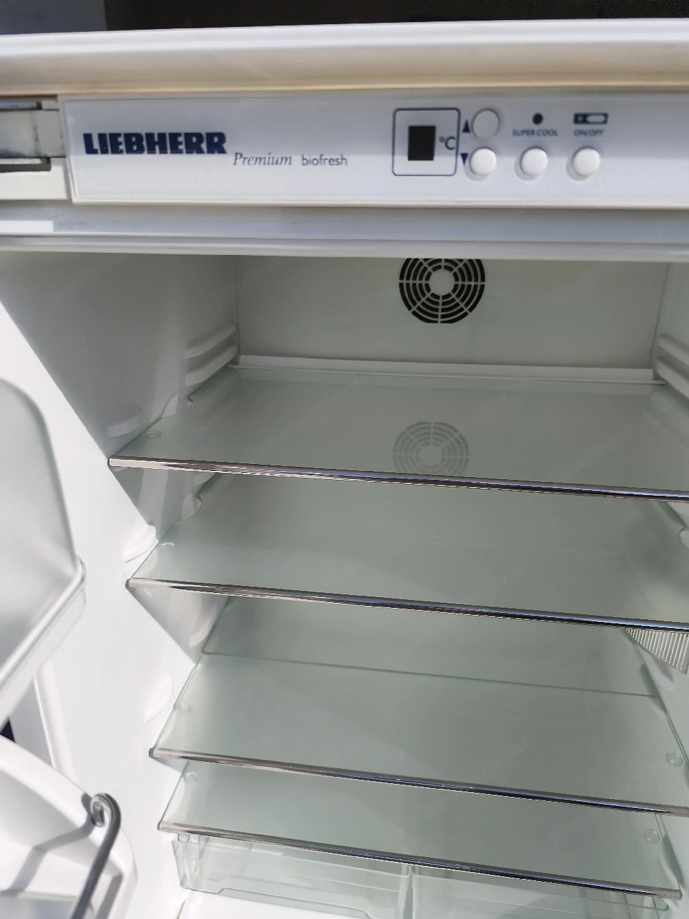 Einbau Kühlschrank von Liebherr 