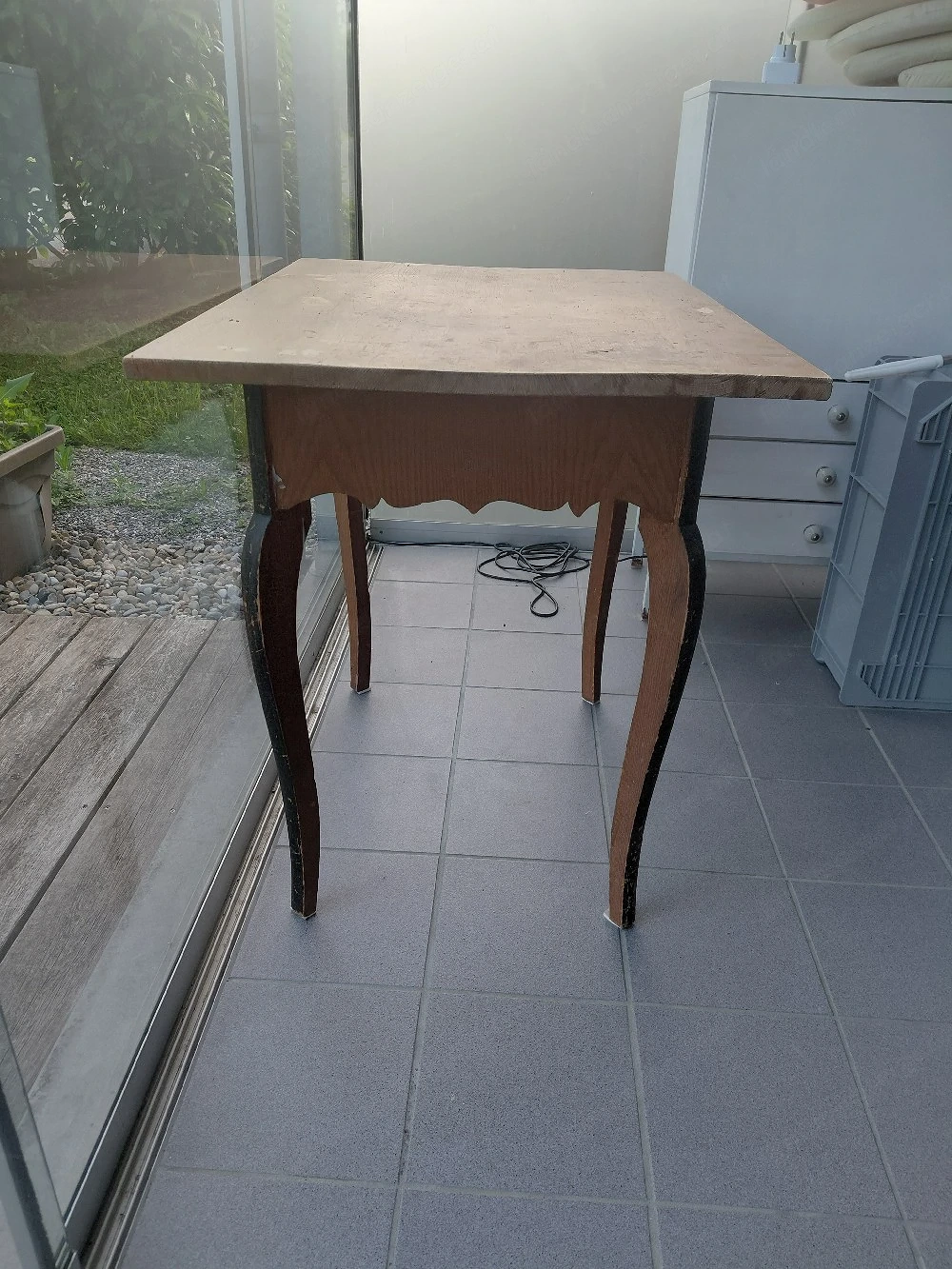 Kleiner Tisch Alt