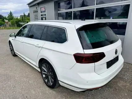 VW Passat