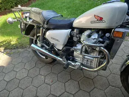  Gepflegte Honda  500