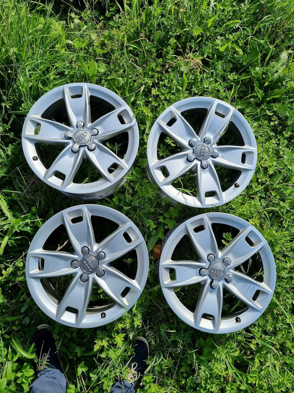 Audi A3 8P Alufelgen 17 Zoll Felgen 7,5J x 17 Zoll