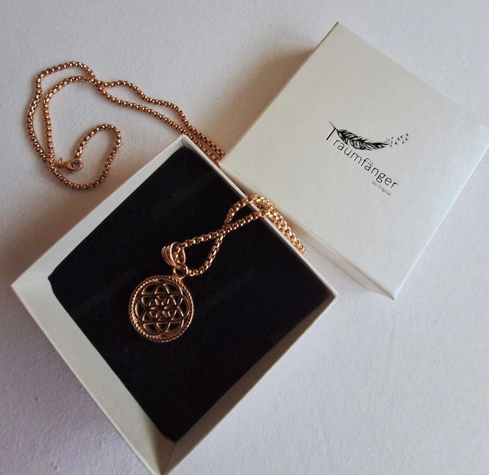 Kette mit Anhänger 