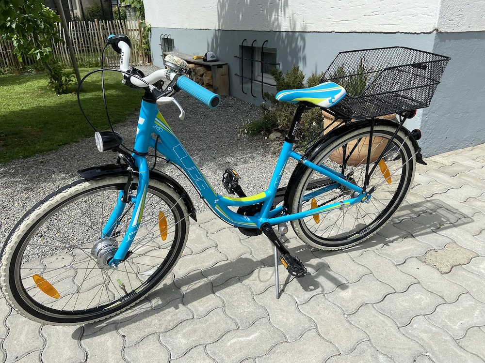 Mädchenfahrrad CUBE 24 Zoll