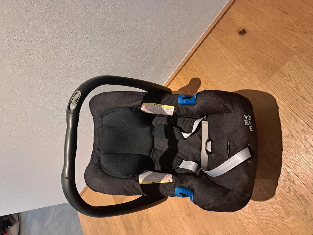 Babyschale Britax Römer mit Isofix