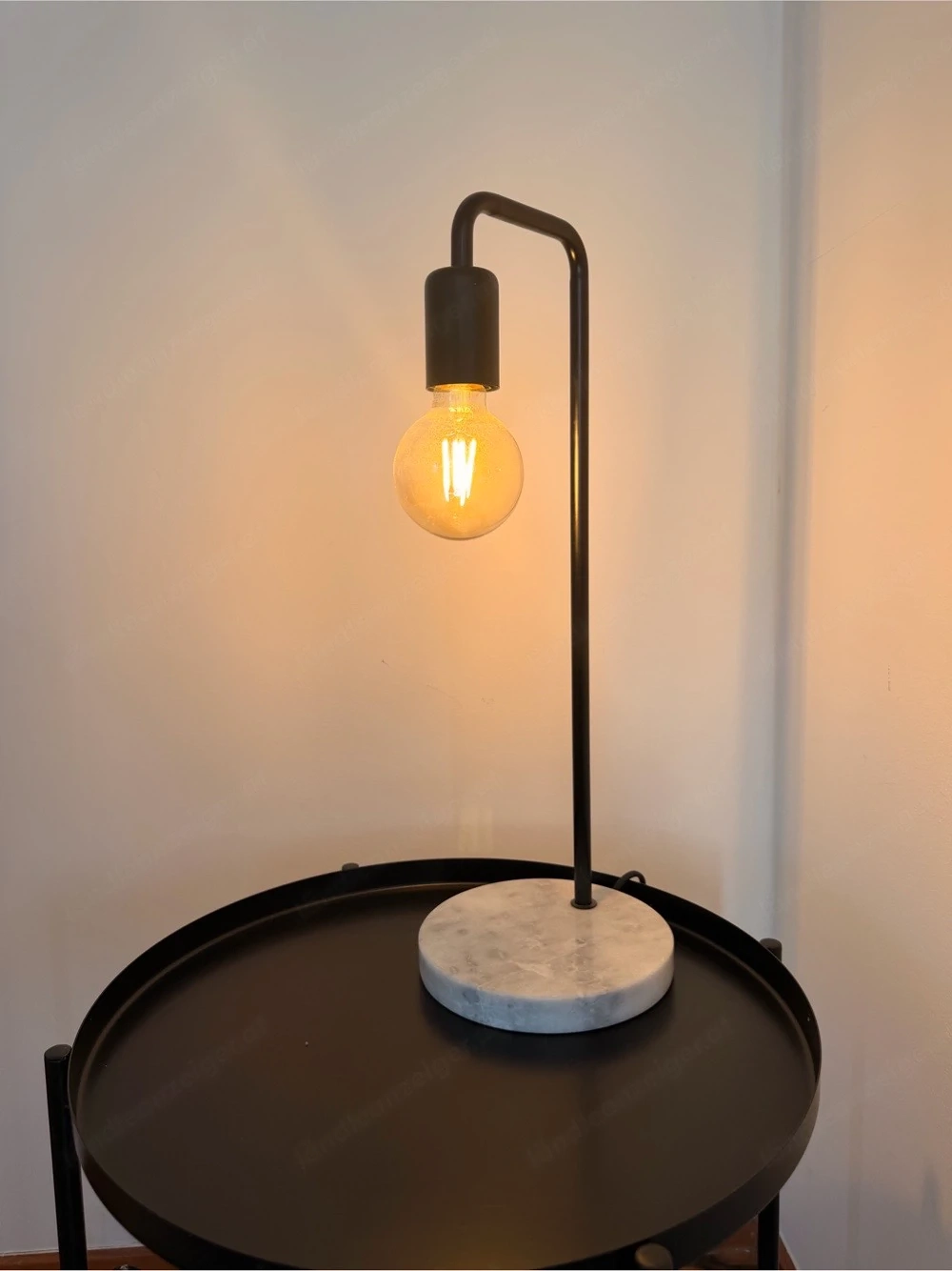 Licht & Tisch