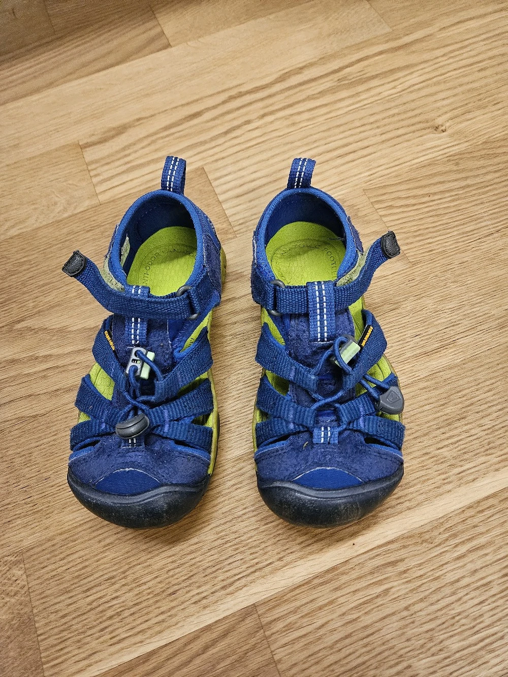 Keen Sandalen Gr. 29