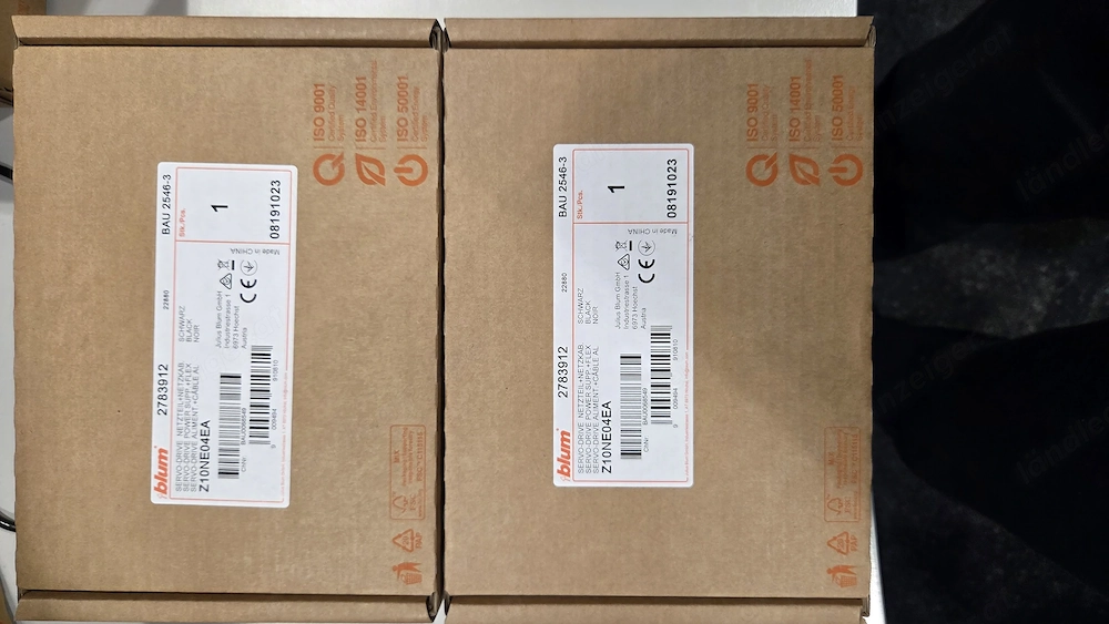 SERVO-DRIVE Blum Netzteil und Verteilerkabel