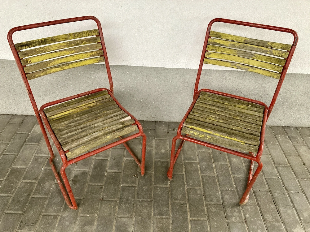 Gartenstühle BAUHAUS Stil authentisch vintage Zustand mit Patina